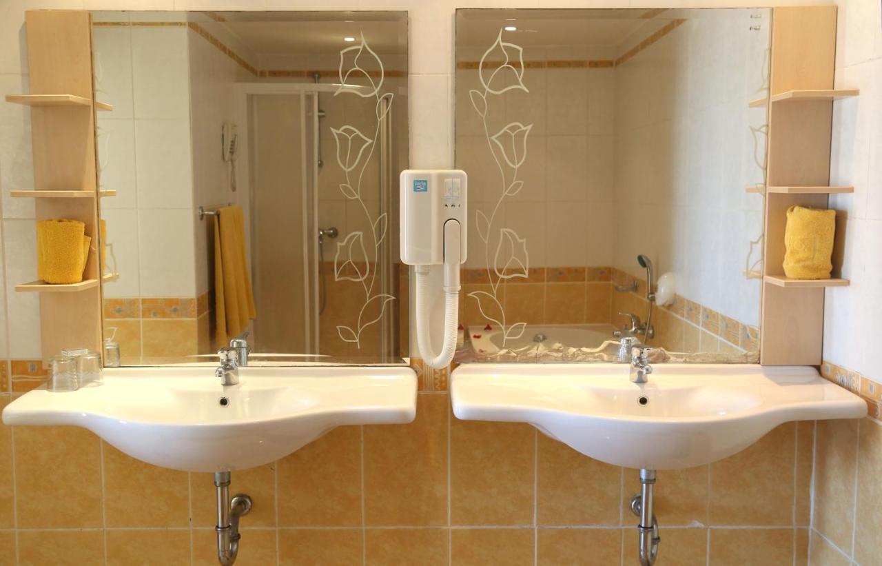 Eden Star Resort Dzsardzsísz Kültér fotó